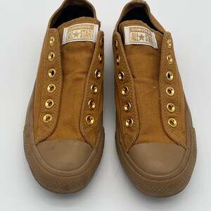 Converse All Star Chuck Taylor Slip-On Laceless Custom Tan Canvas Sneakers 7.5